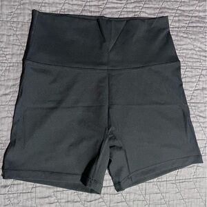 Aerie offline goals bike shorts 5” inseam